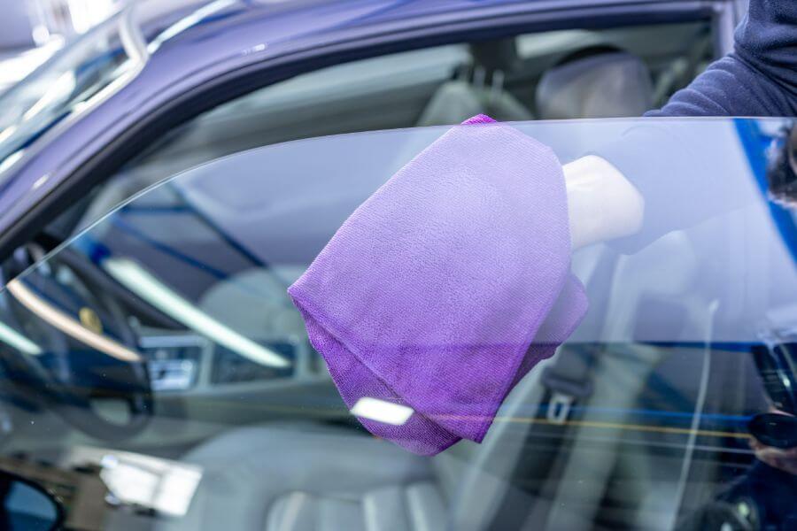 Auto stiklu tīrīšana - NEMO WASH